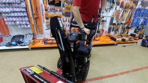 Видеообзор RedVerg RD SB53 950BS  самоходный бензиновый снегоуборщик для дома и дачи