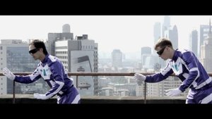 "Небожители". (Robot Dance from Dragons)