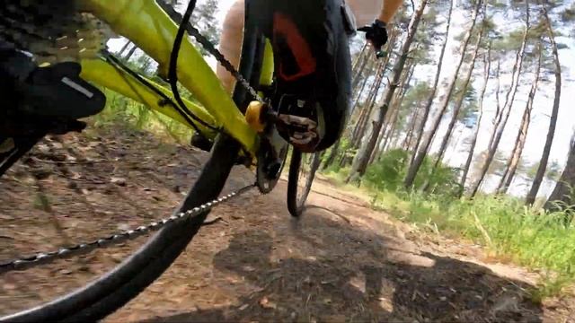 Интересное крепление экшн камеры на велосипед. Распаковка, тест, обзор. смотреть онлайн