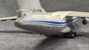 Сборная модель самолета Ил-76 1/144 Trumpeter