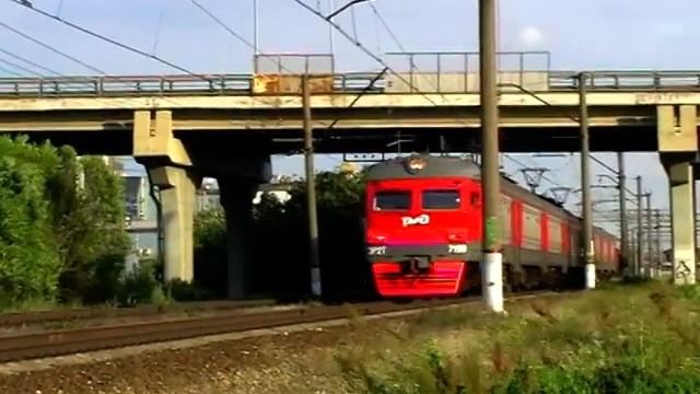 Электропоезд ЭР2т-7198 смотреть онлайн