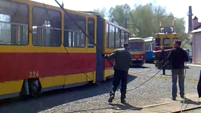 Манёвры в депо. Постановка на музейные рельсы смотреть онлайн