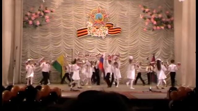 Танец с флажками "Я - Гражданин России" смотреть онлайн