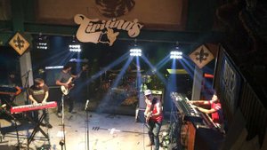 Vulfpeck "It Gets Funkier" w/ Adam Deitch @ Tipitina's 4/24/16