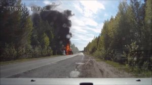 На трассе Сосногорск - Нижний Одес сгорел грузовик