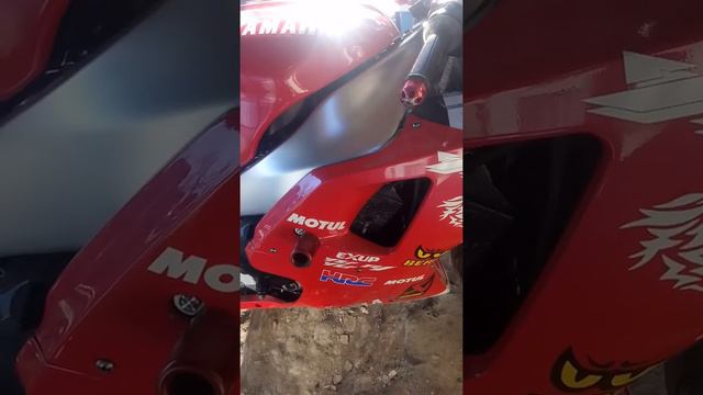 Yamaha R1 стук двигателя