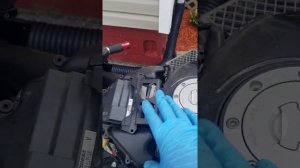 2006 Honda CBR600RR air filter replacement