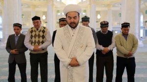 Как совершается Айт намаз? (на русском)