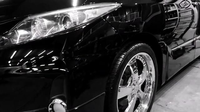 Gyeon can coat for this Toyota Estima смотреть онлайн