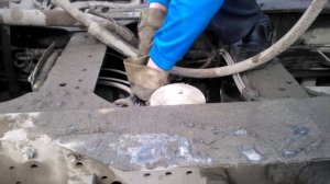 Экстримальная замена фильтра осушителя IVECO