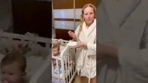 Клип под песню "Да я мать"