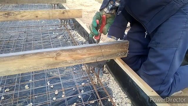 Ленточная пилорама своими руками. Ч-1 Плита. DIY band sawmill. H-1 slab. смотреть онлайн