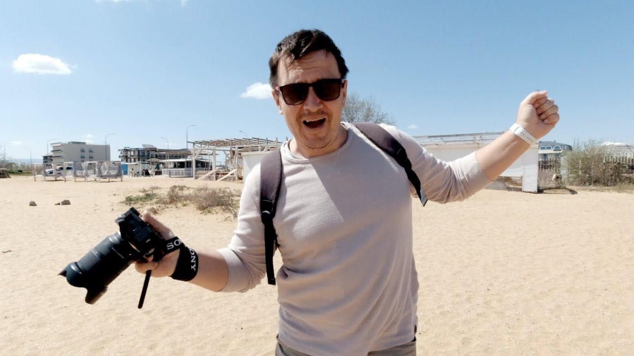 Первый день в Крыму. Проснулись в автокемпинге и поехали гулять по Феодосии смотреть онлайн