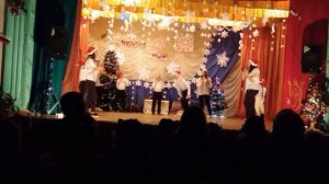 Современный Новогодний танец )))