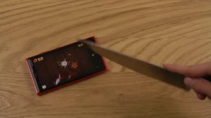 Nokia Lumia 920. Тест ножом