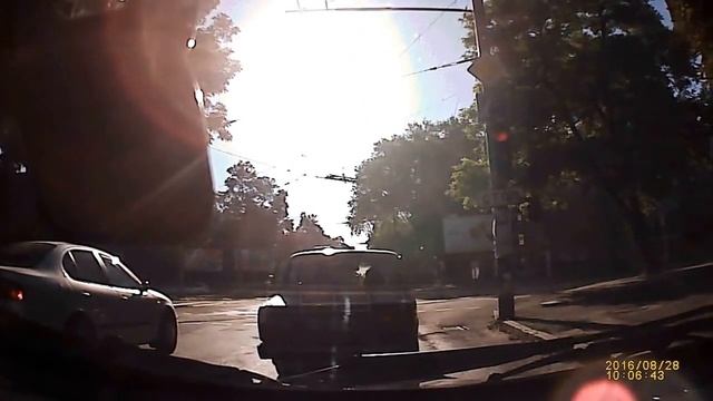 г.Днепропетровск ул Шмидта,пр.Пушкина,ул. Савченка смотреть онлайн