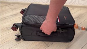 Распаковка — Чемодан на колесах Mironpan 50155