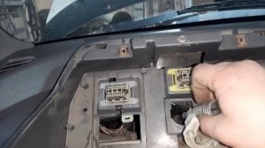 Ремонт печки Mitsubishi Space Runner ll Замена радиатора