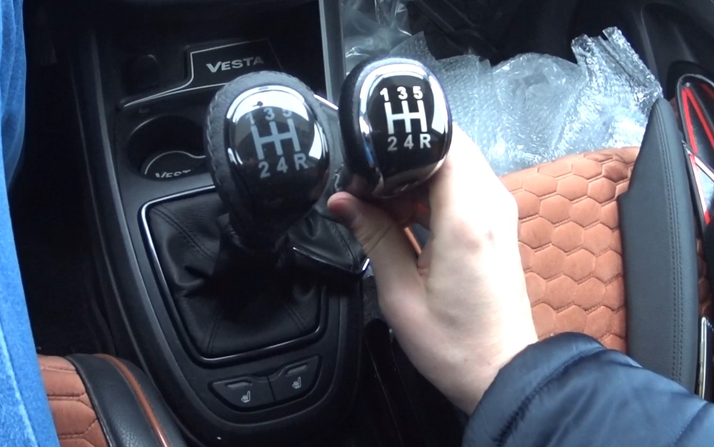 Веста. Ручка кпп рояльный лак. Ништяки на тачку смотреть онлайн