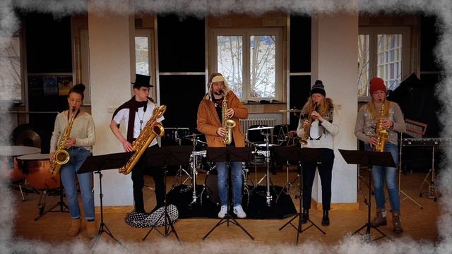 A Christmas Festival  - BONO Saxophone Quintet
