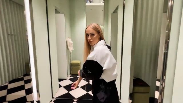 Шопинг в PRADA. Новый Bentley Continental! смотреть онлайн