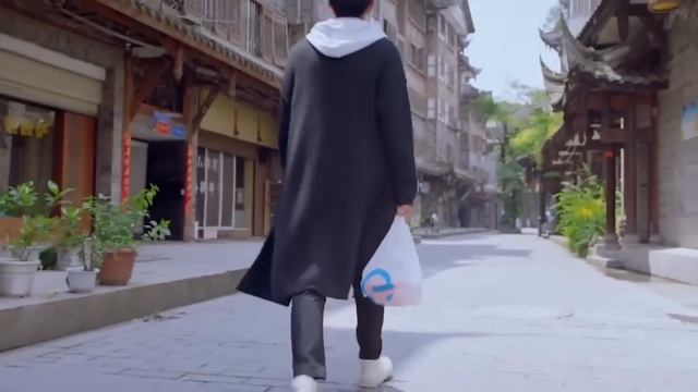 【FULL MOVIE】小青梅醉酒后竟在帅气竹马面前主动脱衣？竹马紧张得说不出话来……《错撩男神：竹马请接招！》完整版全集 ENG SUB #甜宠 #爱情 | 小酷剧场