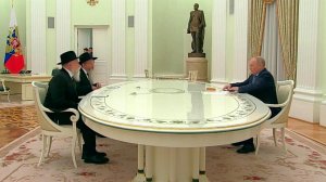 Владимир Путин обсудил с главным раввином России помощь заложникам, захваченным боевиками ХАМАС