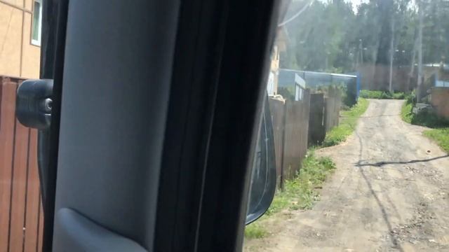 Японский грузовик Хино с дистанционным управлением манипулятора, супер помогайка