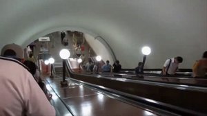 В суету городов