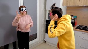 ПРЯТКИ С ЗАКРЫТЫМИ ГЛАЗАМИ На Деньги - Челлендж!