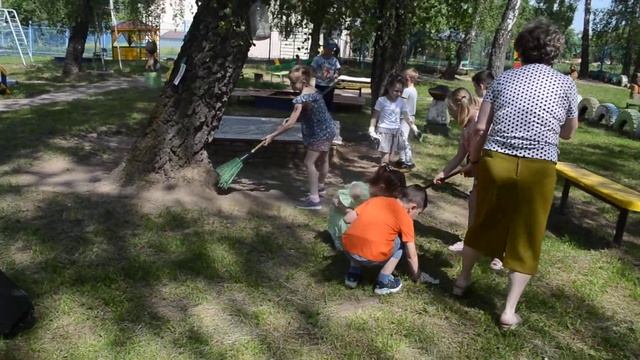 Прогулка "Люблю березку русскую" ч 2 смотреть онлайн