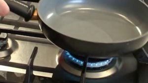 Завтрак. Пышные оладушки на молоке