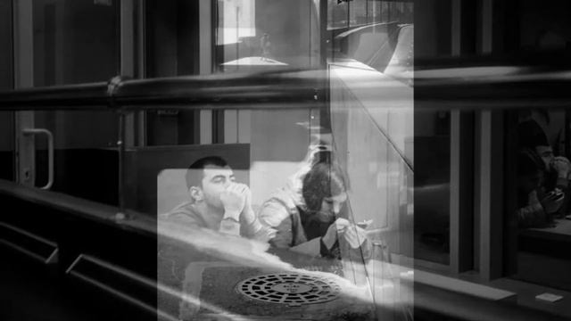 В ЧЁРНО-БЕЛОМ ФОРМАТЕ... (Петербург в объективе Виктора Море (СПб), музыка - Oystein Sevag) смотреть онлайн