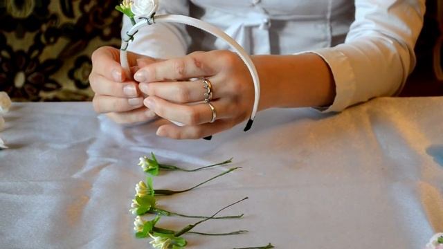 Делаем красивые виночки для волос своими руками / Make a beautiful home hoops смотреть онлайн