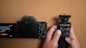 Pair Sony ZV-E10 with Sony Bluetooth Remote GP-VPT2BT (Revised)