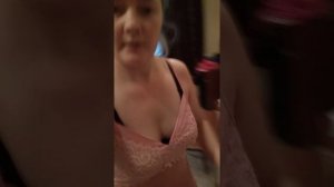 Инсантрик. Примерка ночной сорочки наоми