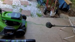 Greenworks 60v String Trimmer.   How to Load / Refill trimmer line.