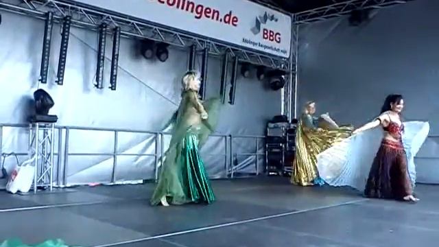 Schmetterling-Tanz Танец бабочки смотреть онлайн