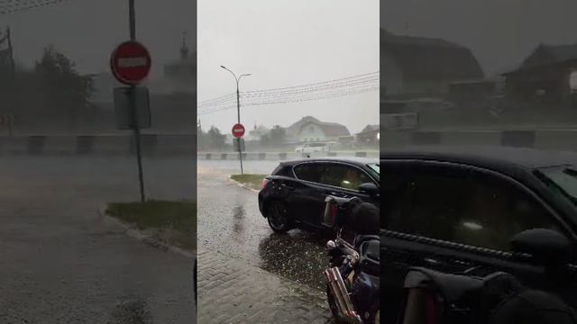 Дождик полил в Новосибирске.