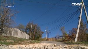 Жители одной из улиц краевого центра оказались буквально отрезанными от внешнего мира