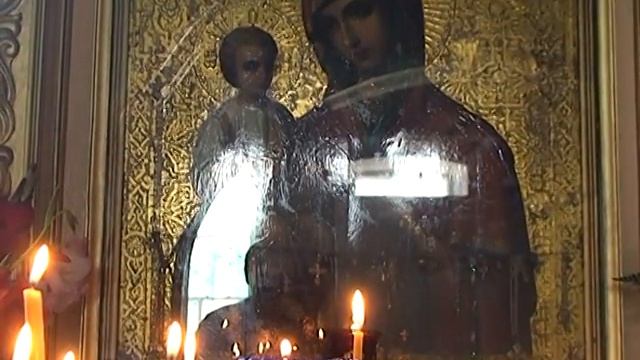 ПРАВОСЛАВНЫЕ ОТМЕТИЛИ МЕДОВЫЙ СПАС смотреть онлайн