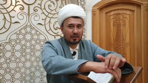 -Устоз Зокиржон қори Наманган вилояти “Умарул Форуқ” жомеъ масжиди имом-хатиби