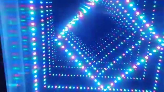 Большая светозвуковая панель бесконечность смотреть онлайн