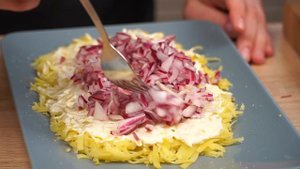 Показываю как просто приготовить шикарный салат "Ананасовый рай"