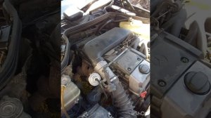 Mersedes W124 запах дизеля в салоні причина