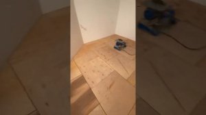 Монтаж фанеры на стяжку, на клей и штифты