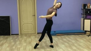 Комбинация по классическому танцу