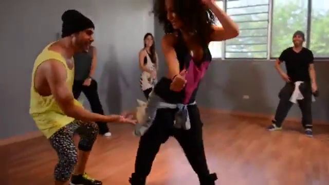 Zumba Fitness World Party — танцоры из Пуэрто-Рико смотреть онлайн