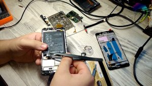 HUAWEI Honor 6С DIG-L21HN. Замена дисплея