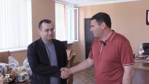 БФ "Абхазия" в лице председателя Лаши Сакания неоднократно оказывает поддержку администрации нашего